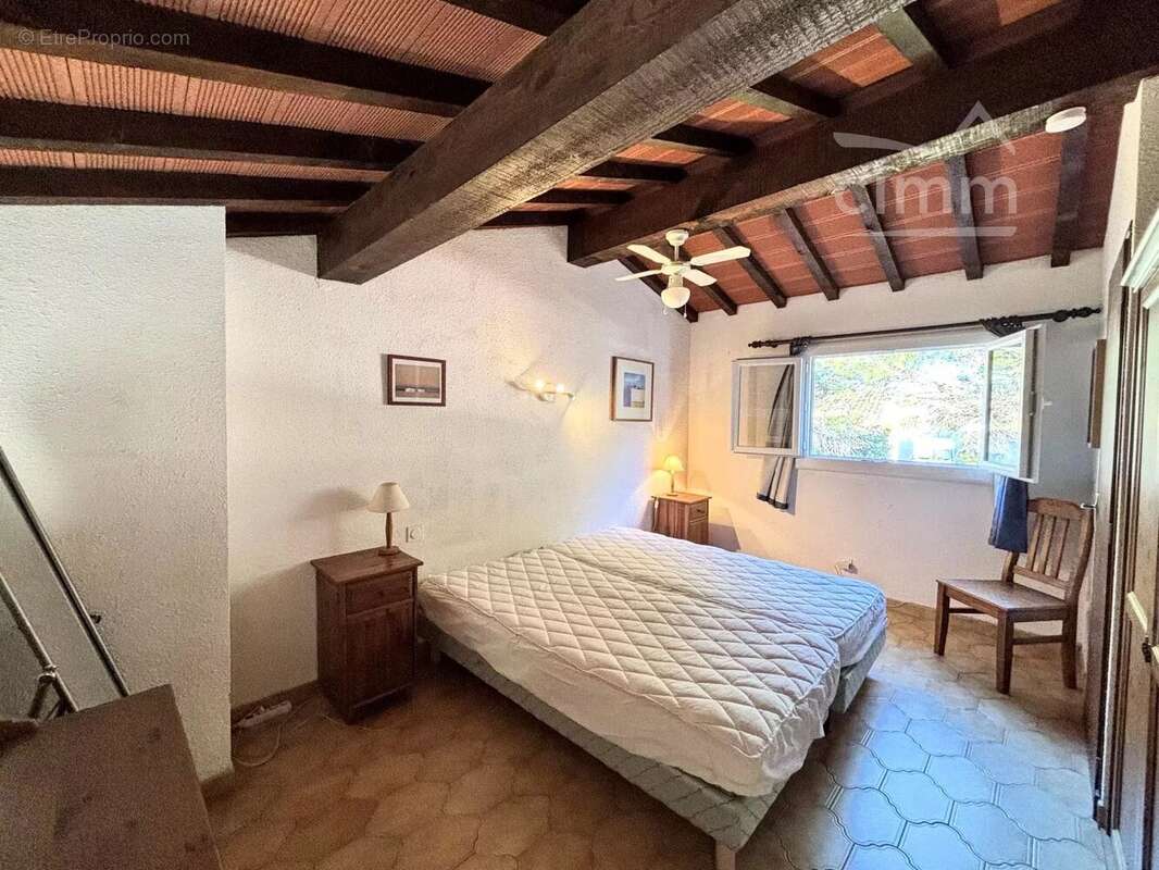 Maison à SAINT-CYPRIEN