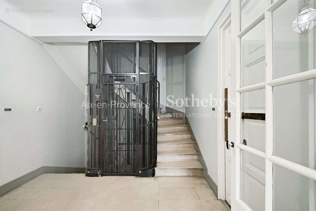 Appartement à AIX-EN-PROVENCE