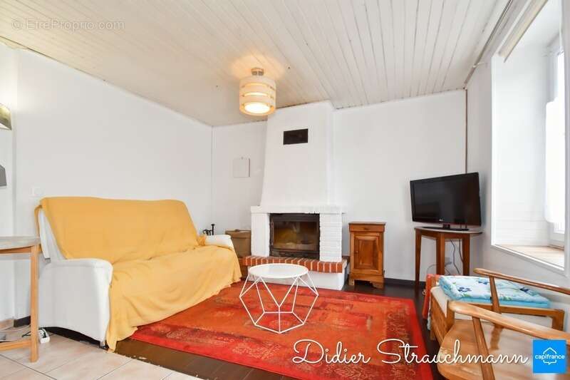 Maison à AIGREFEUILLE-D'AUNIS