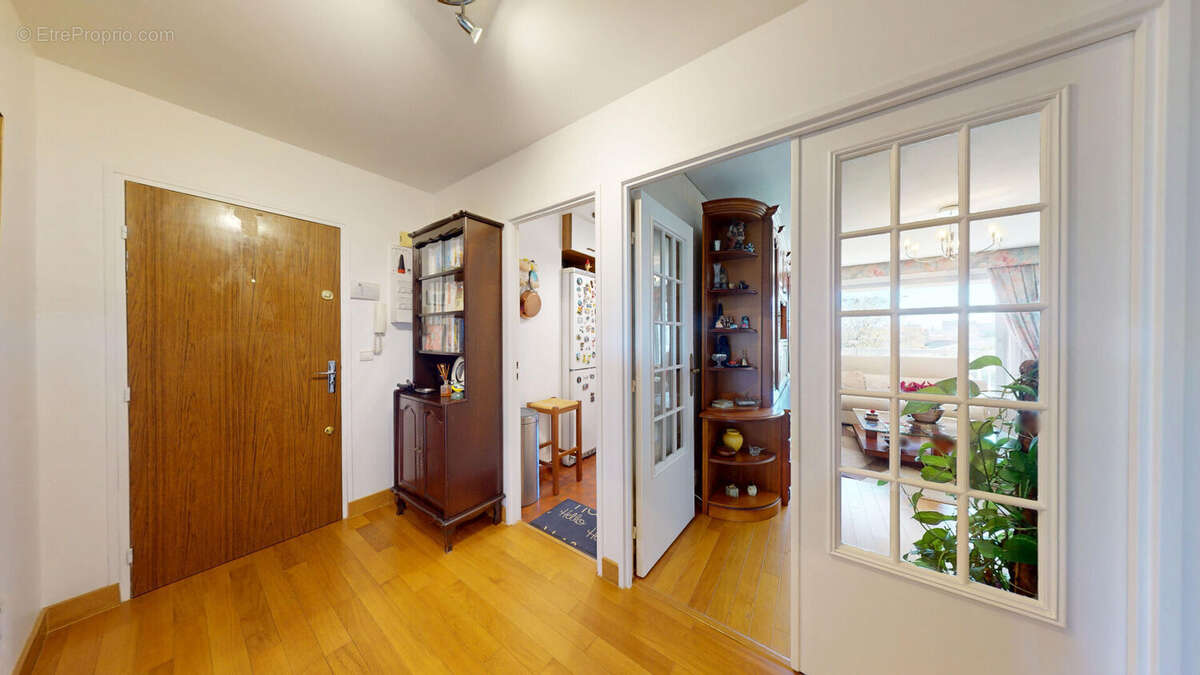 Appartement à AUBERVILLIERS