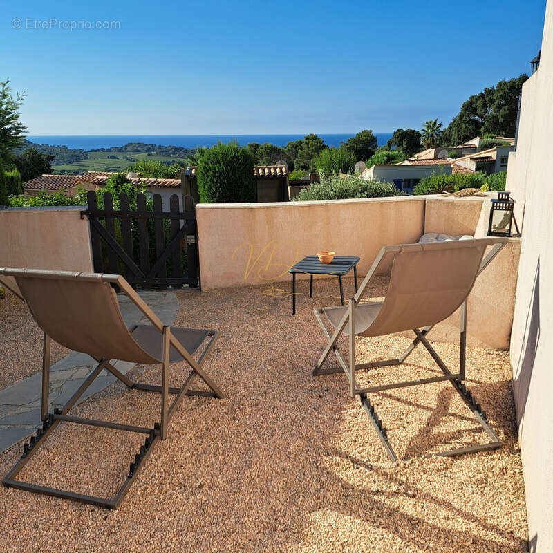 Mas vue mer avec terrasse à La Croix Valmer ! - photo 3