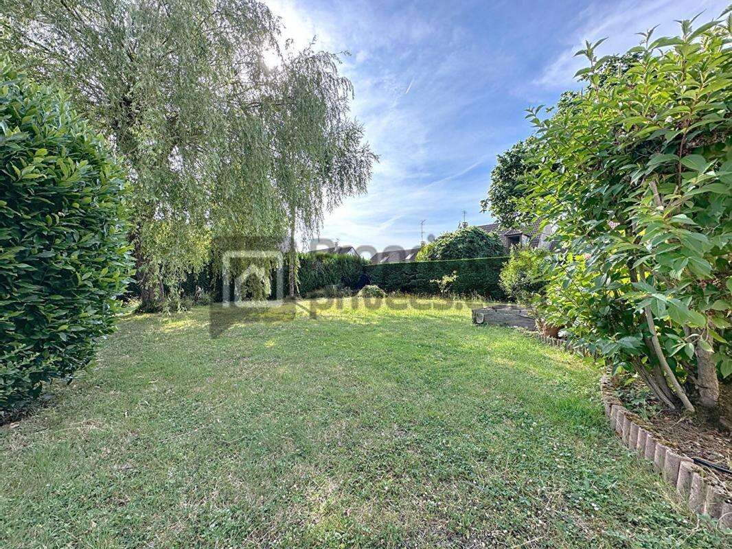 Maison à OZOIR-LA-FERRIERE