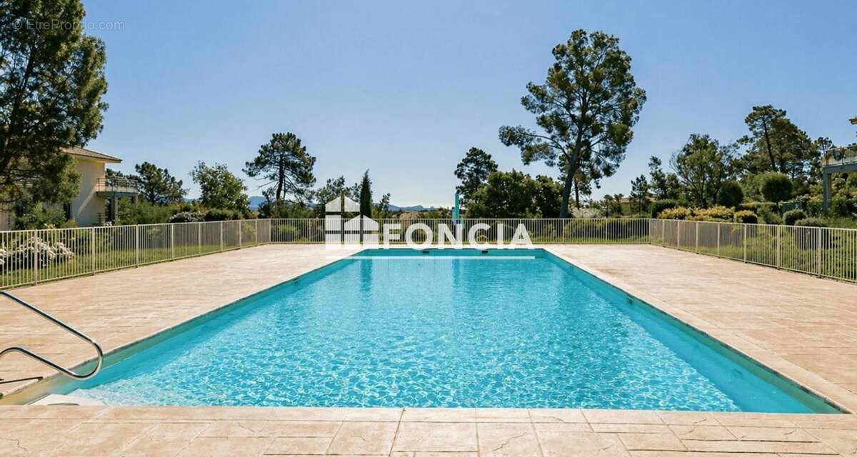 Appartement à FREJUS