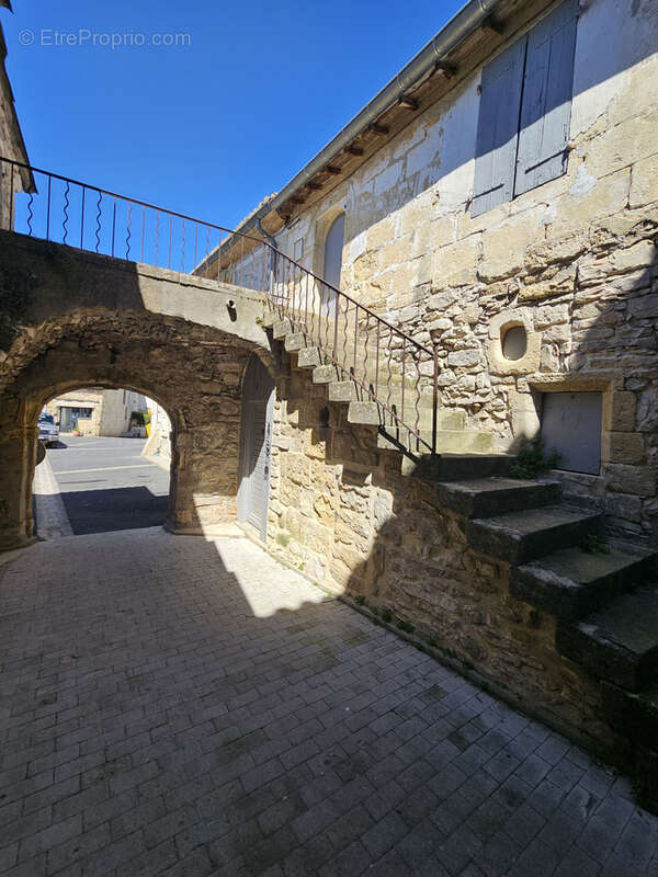 Maison à VILLETELLE