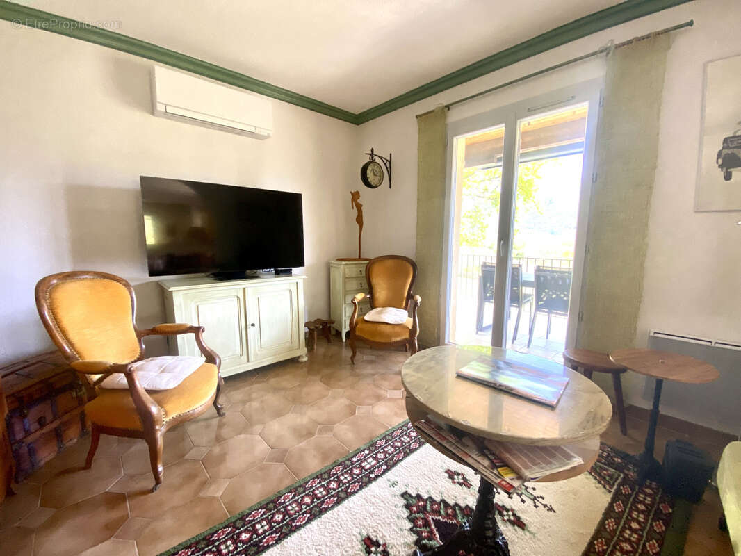 Maison à BUIS-LES-BARONNIES