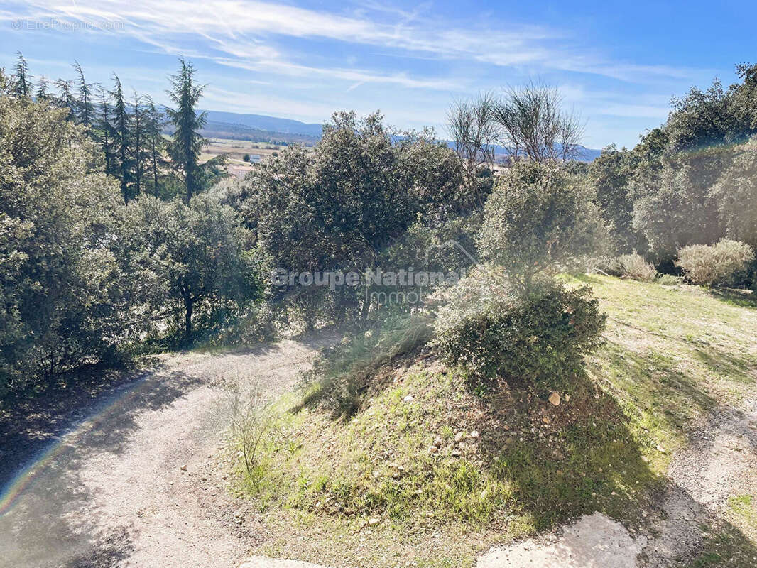 Maison à VINON-SUR-VERDON