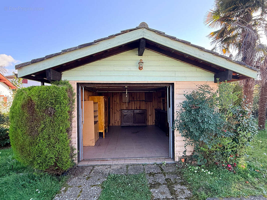 Maison à SAINT-MARTIN-DE-SEIGNANX