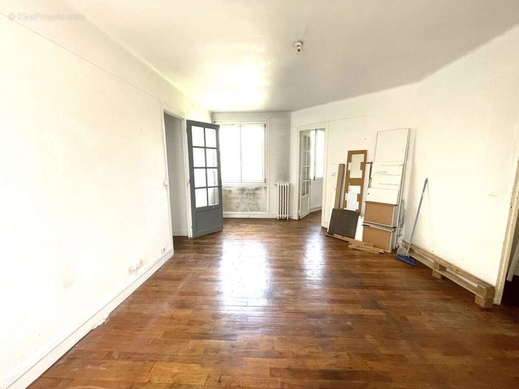 Appartement à COLOMBES