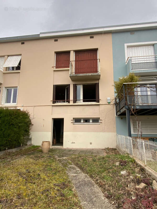 Maison à CLERMONT-FERRAND