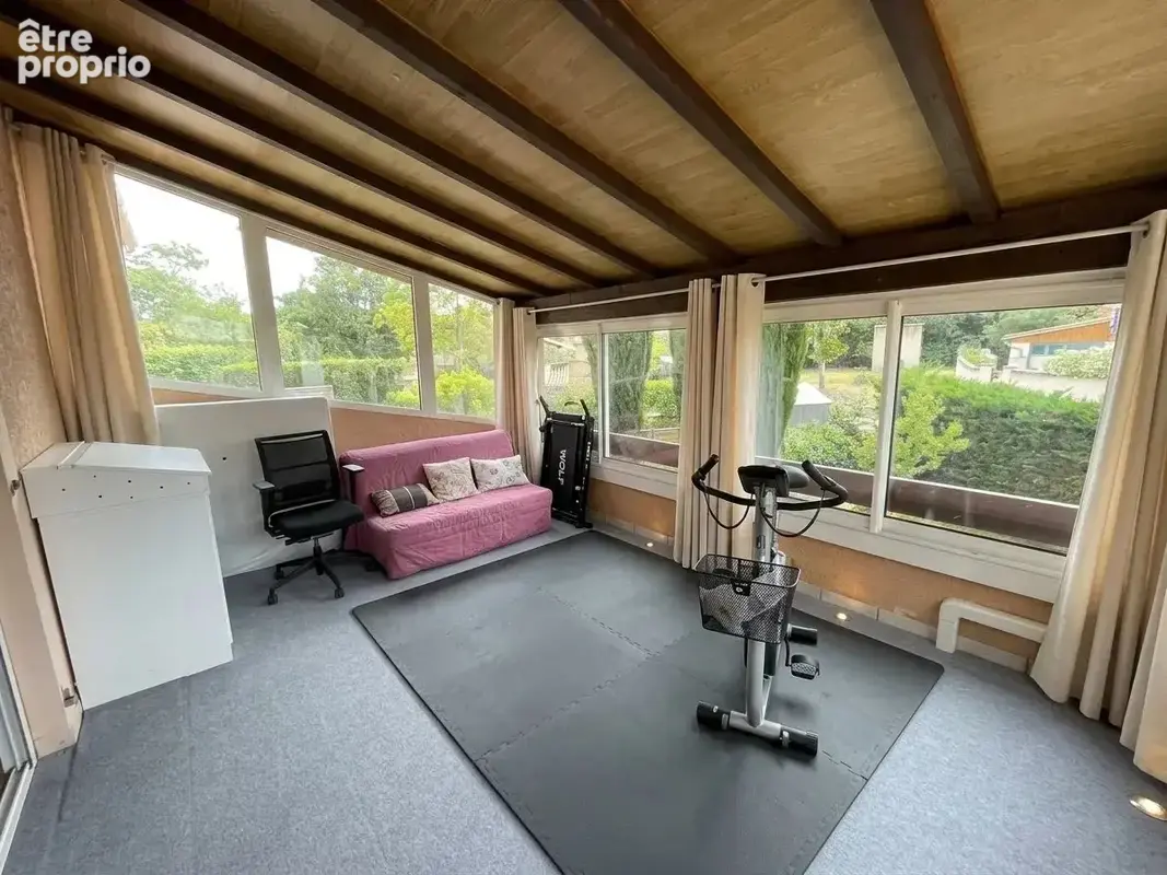 LE VAL - Belle maison provençale au calme, 5 chambres, terrain de 490 m² - photo 16