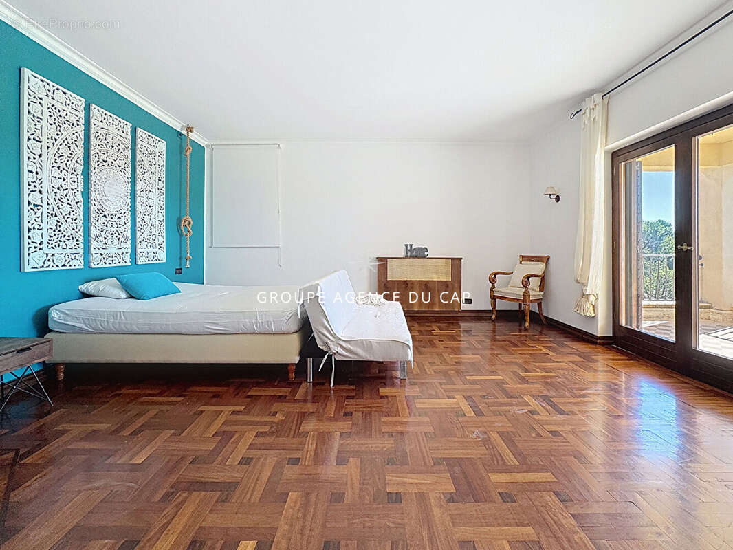 Maison à SAINT-RAPHAEL