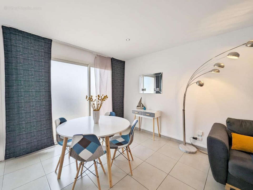 Maison à CANET-EN-ROUSSILLON