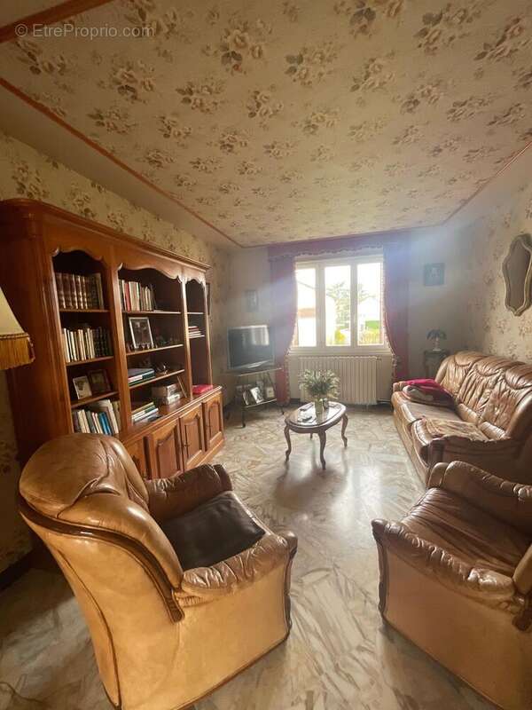 Photo 5 - Maison à VIERZON