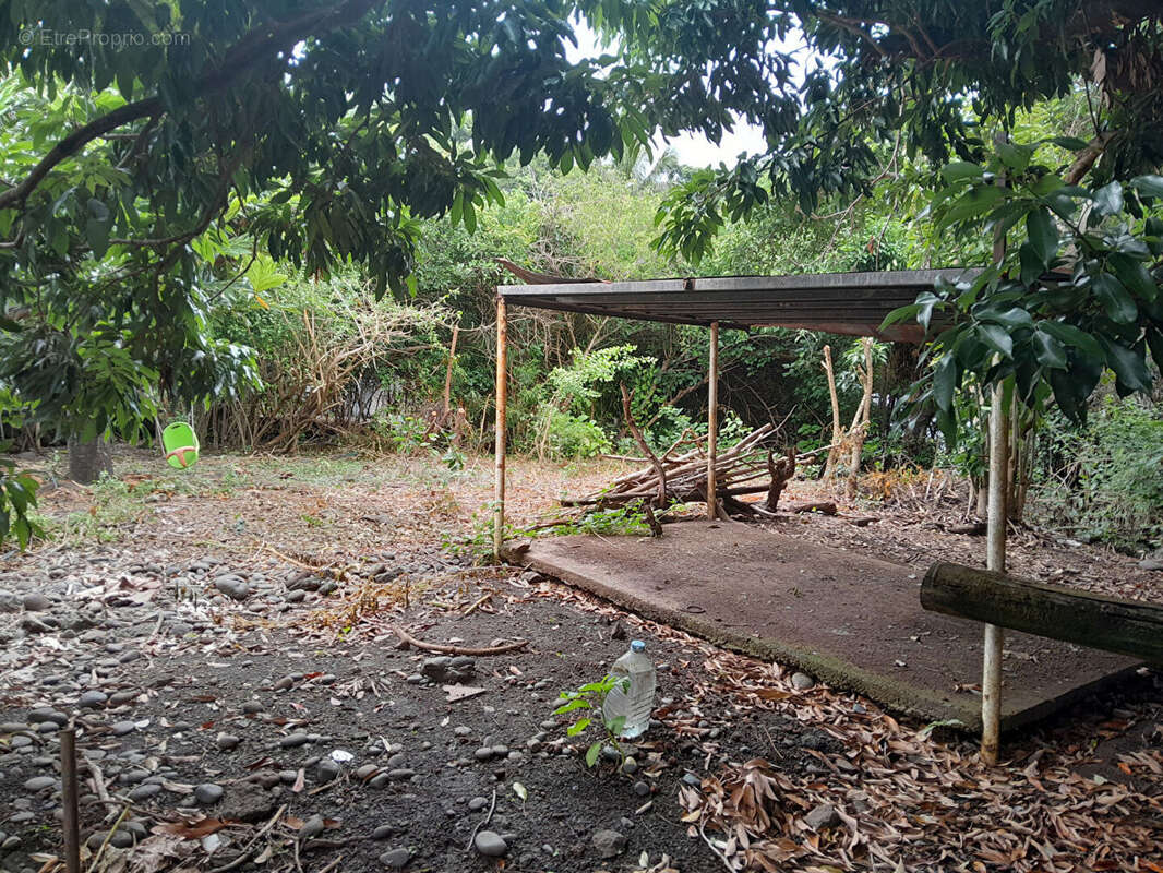 Terrain à SAINT-DENIS