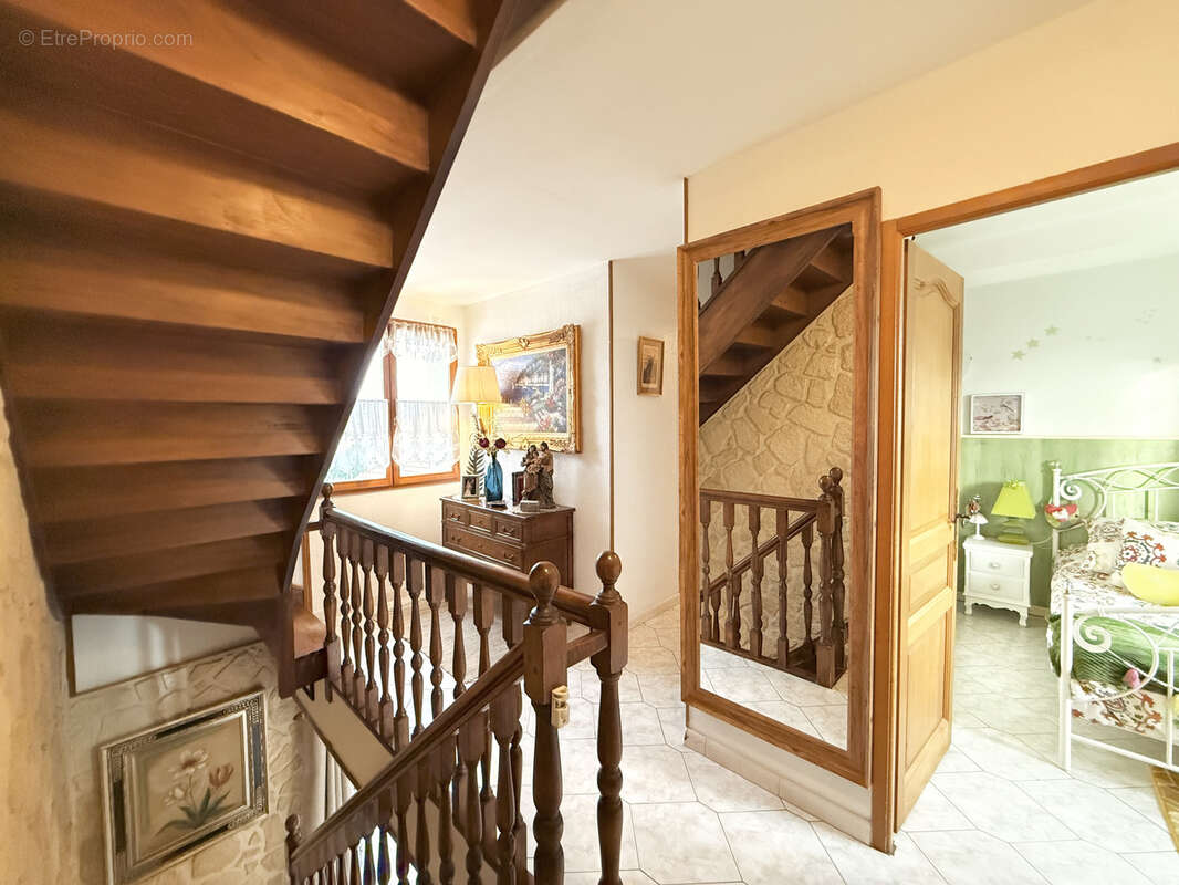 Maison à NANTEUIL-LES-MEAUX