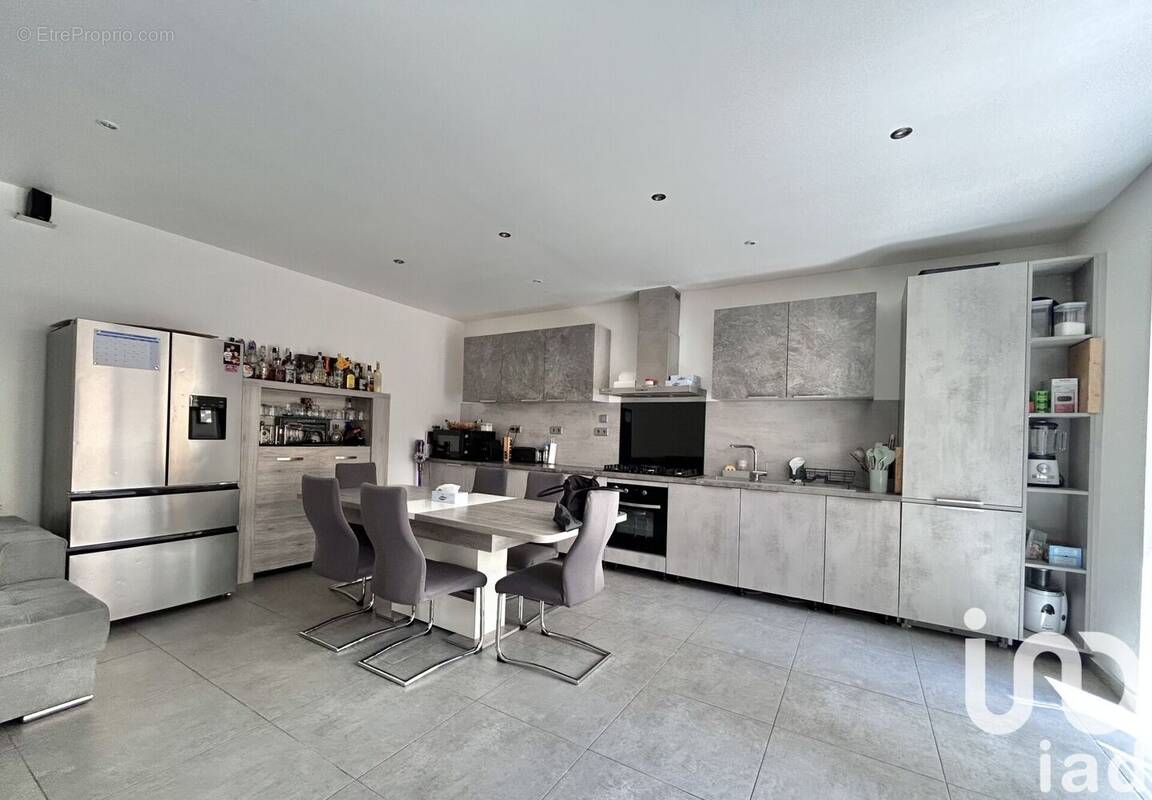 Photo 1 - Appartement à NIMES