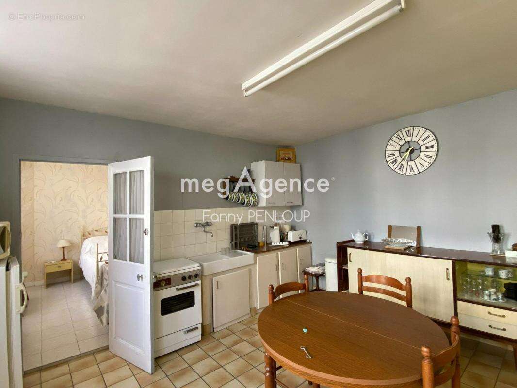 Maison à SAINT-PAIR-SUR-MER