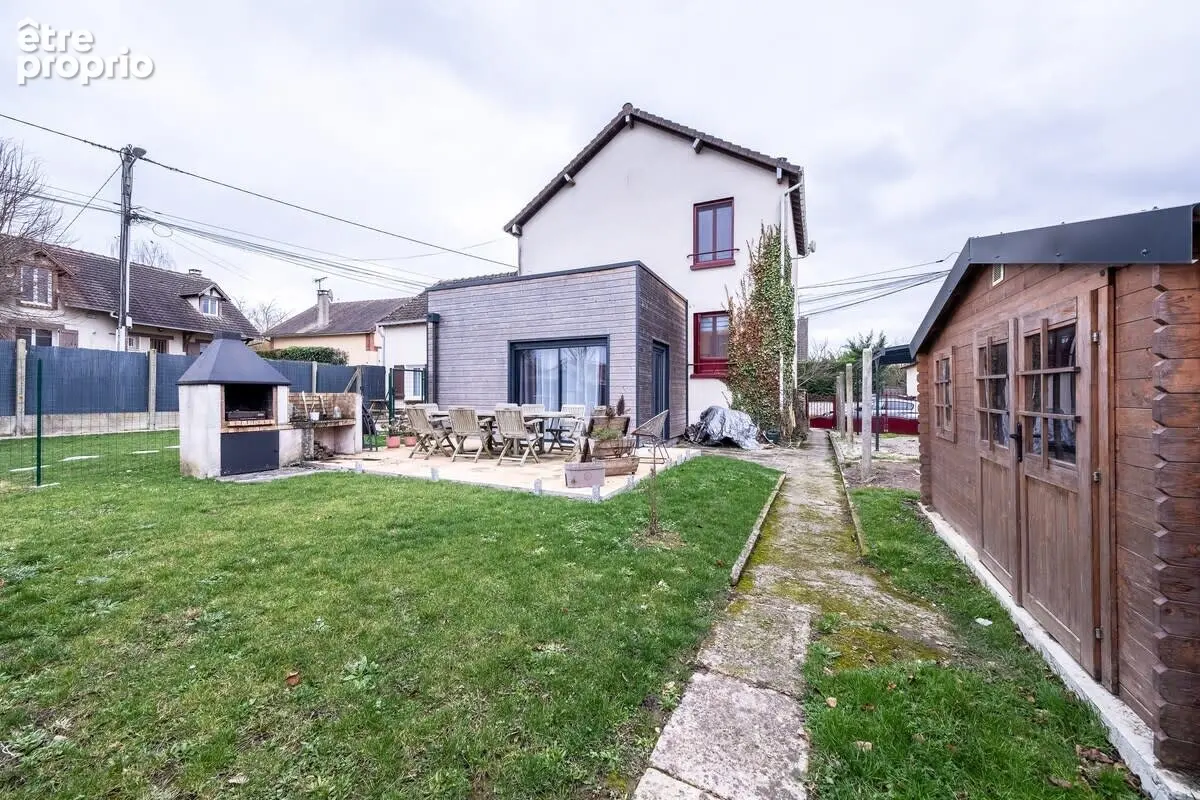 Maison à DAMMARTIN-SUR-TIGEAUX