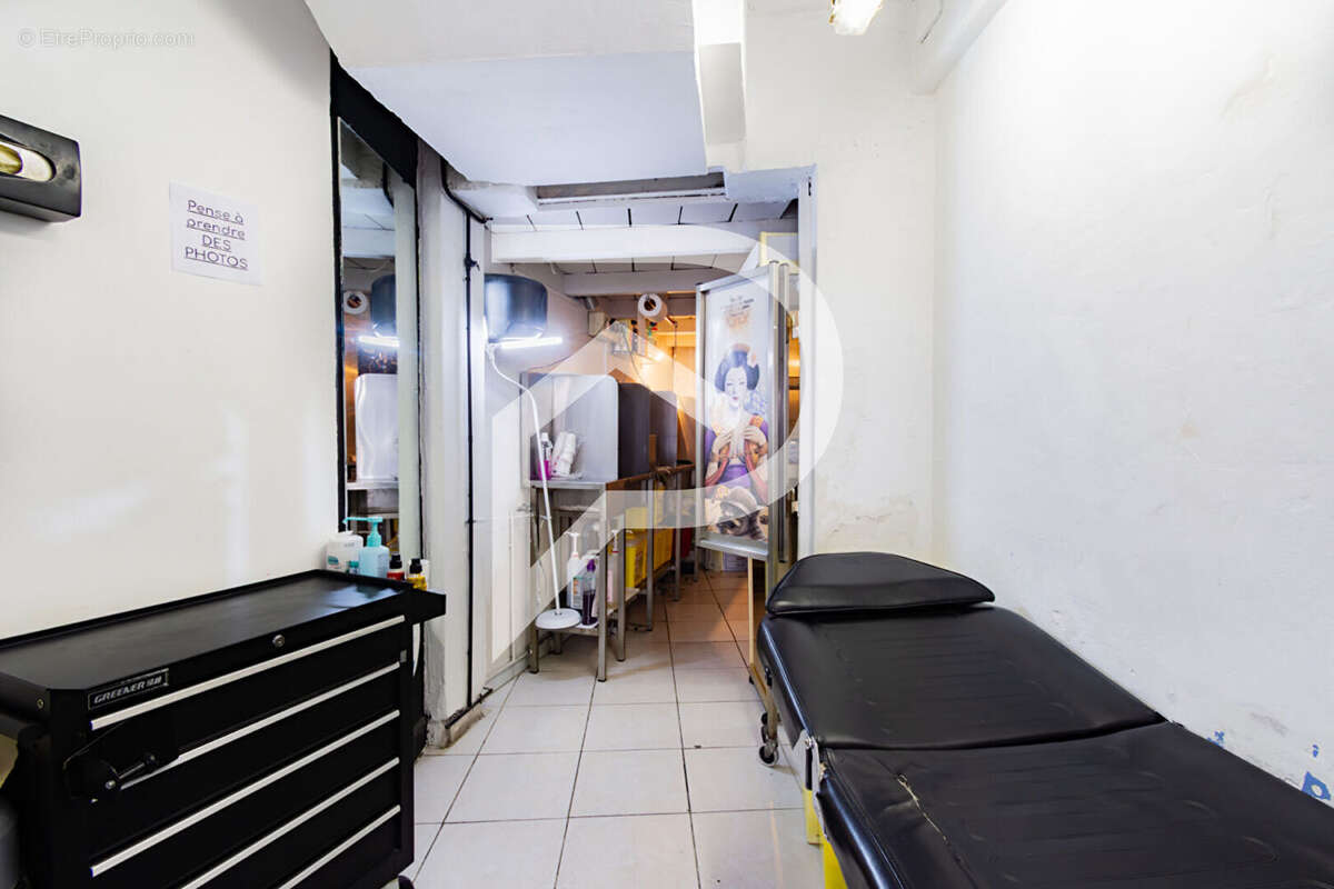 Commerce à MARSEILLE-6E