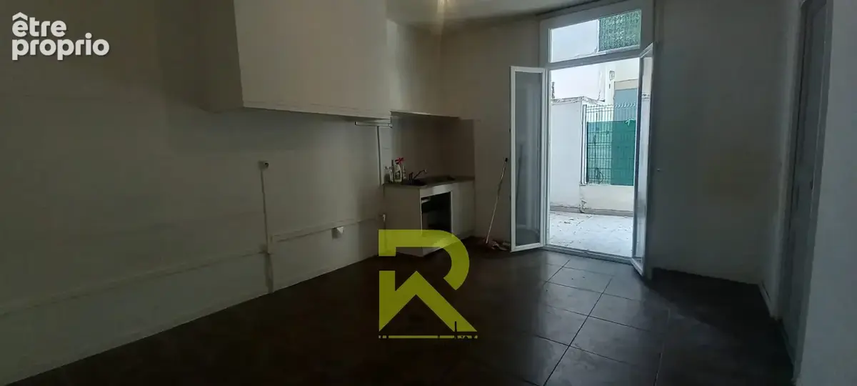Appartement T2 avec terrasse premier étage centre ville à Béziers - photo 2