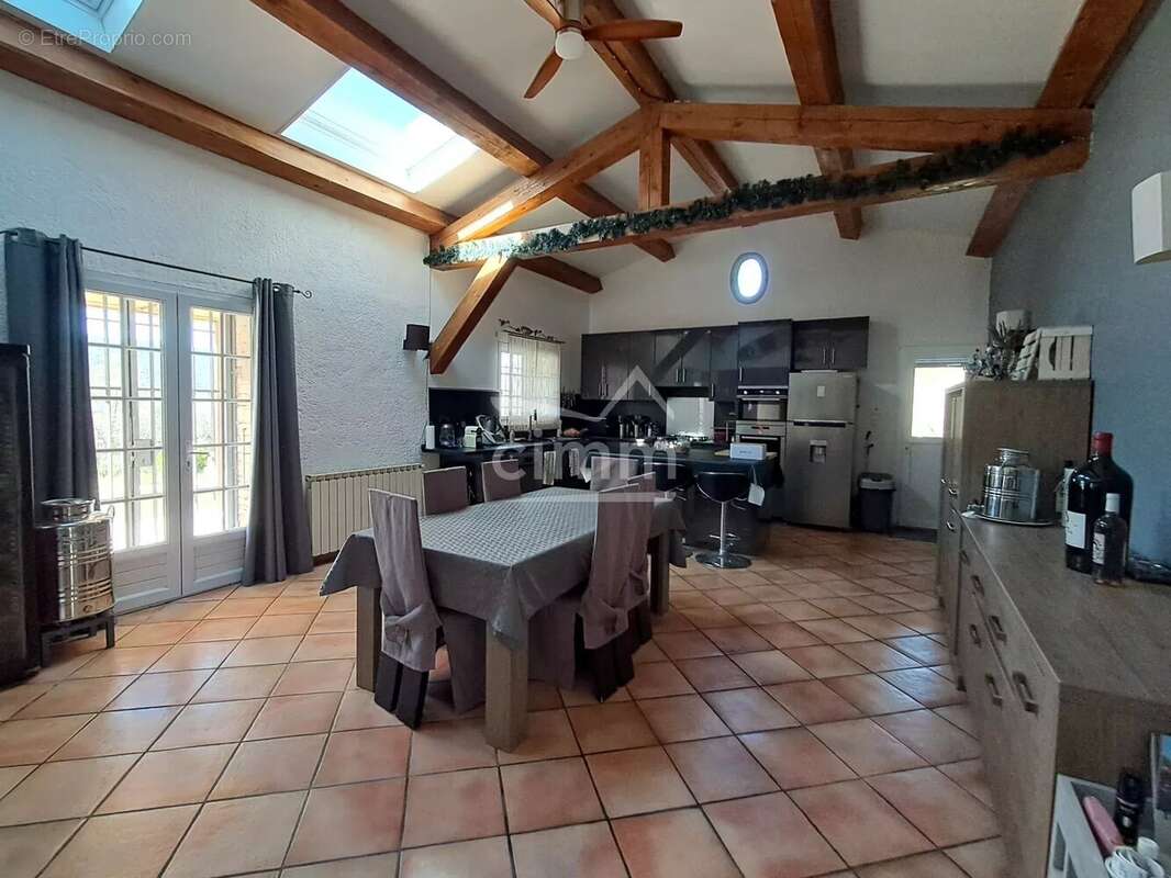 Maison à ORAISON