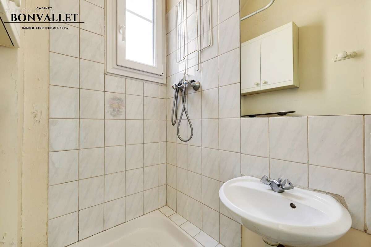 Appartement à PARIS-15E