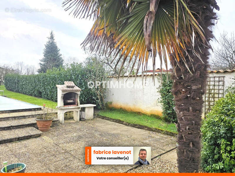 Maison à TAPONNAT-FLEURIGNAC