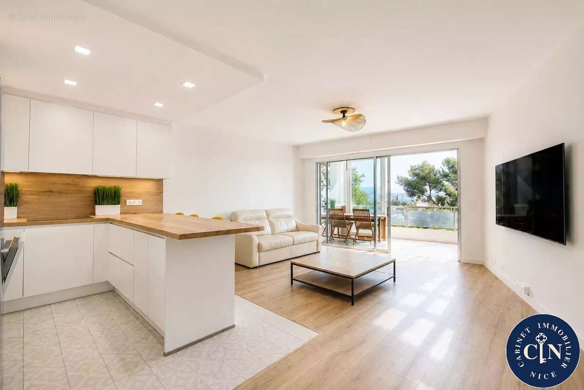 Appartement 70 m² à Nice  - photo 2