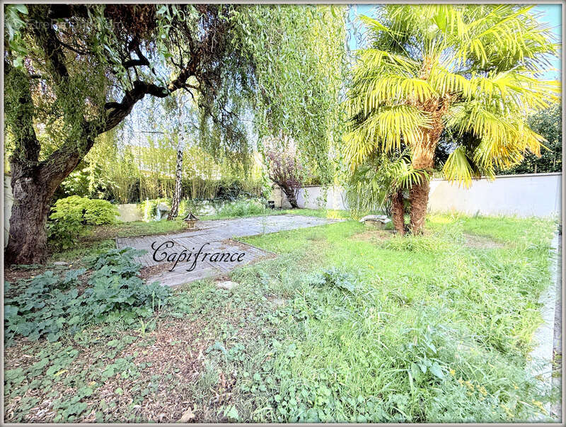 Maison à AULNAY-SOUS-BOIS