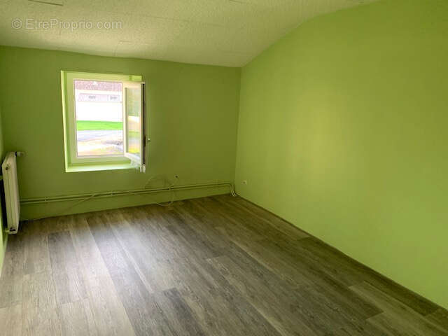 Maison à SAINT-THOMAS-DE-CONAC