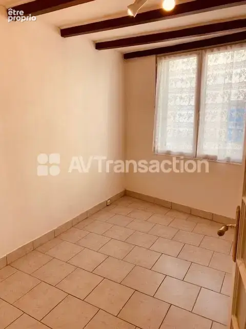 Maison 5 pièces 42 m² à vendre à Jarnac (16200) - photo 5