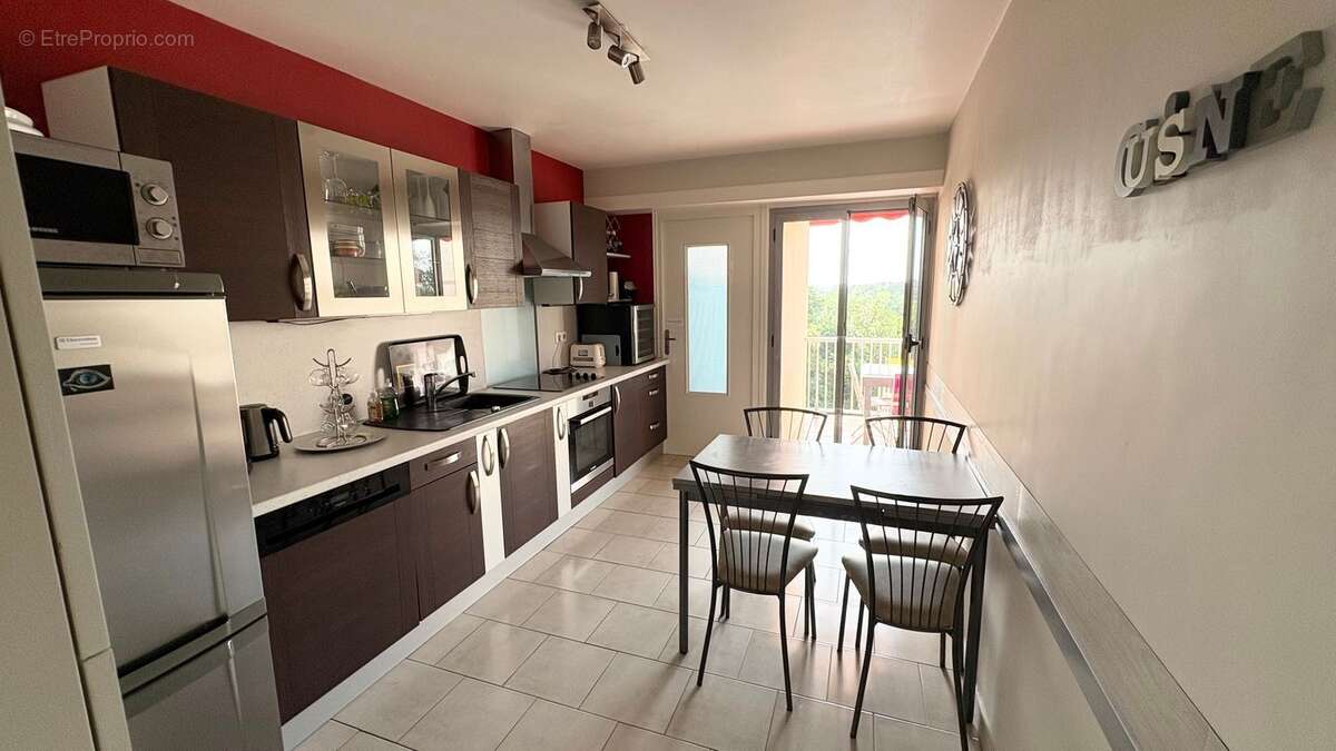 CUISINE SUR TERRASSE ET LOGGIA
