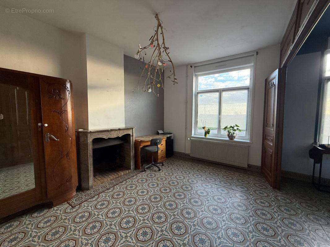 Maison à MONS-EN-PEVELE