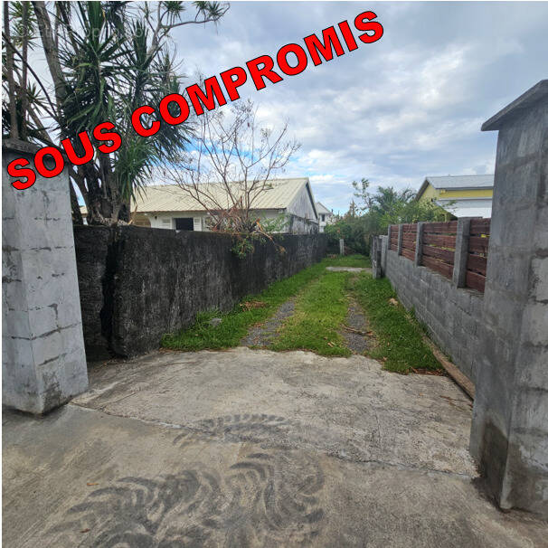 Photo 1 - Terrain à SAINT-ANDRE