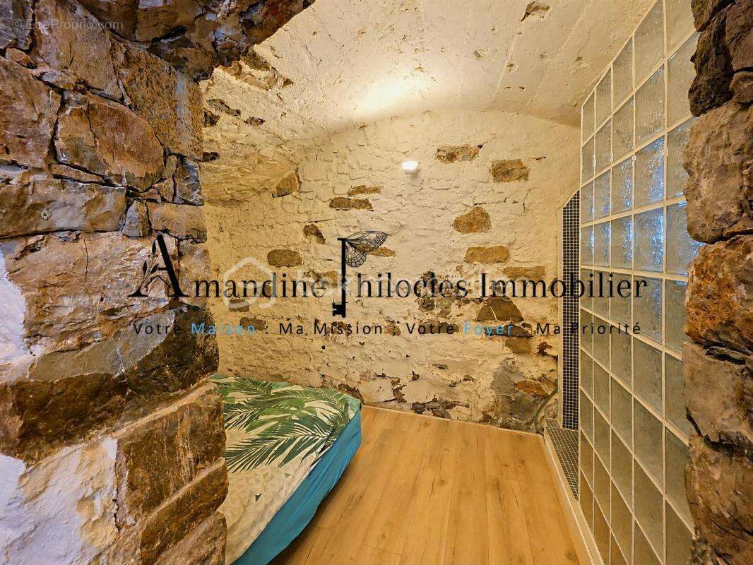 Maison de village pleine de charme – 124 m² – Solliès-Ville - photo 11
