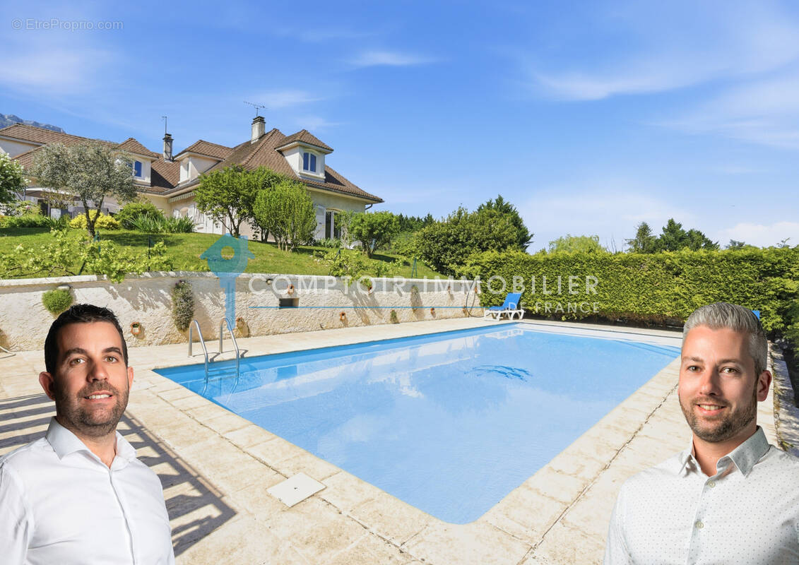 Maison à MEYLAN