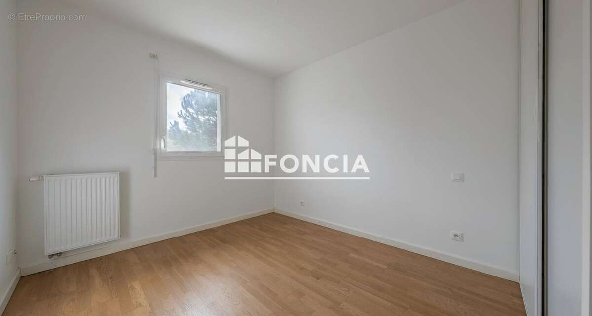 Appartement à YVRAC