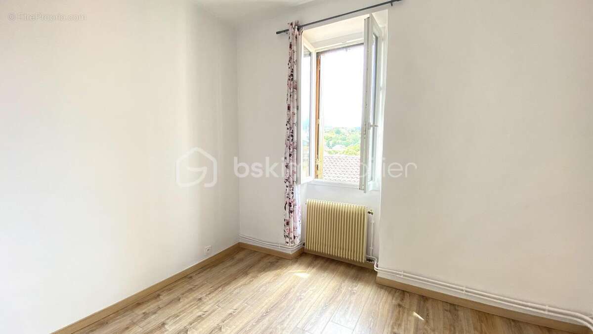 Appartement à SAINT-AFFRIQUE