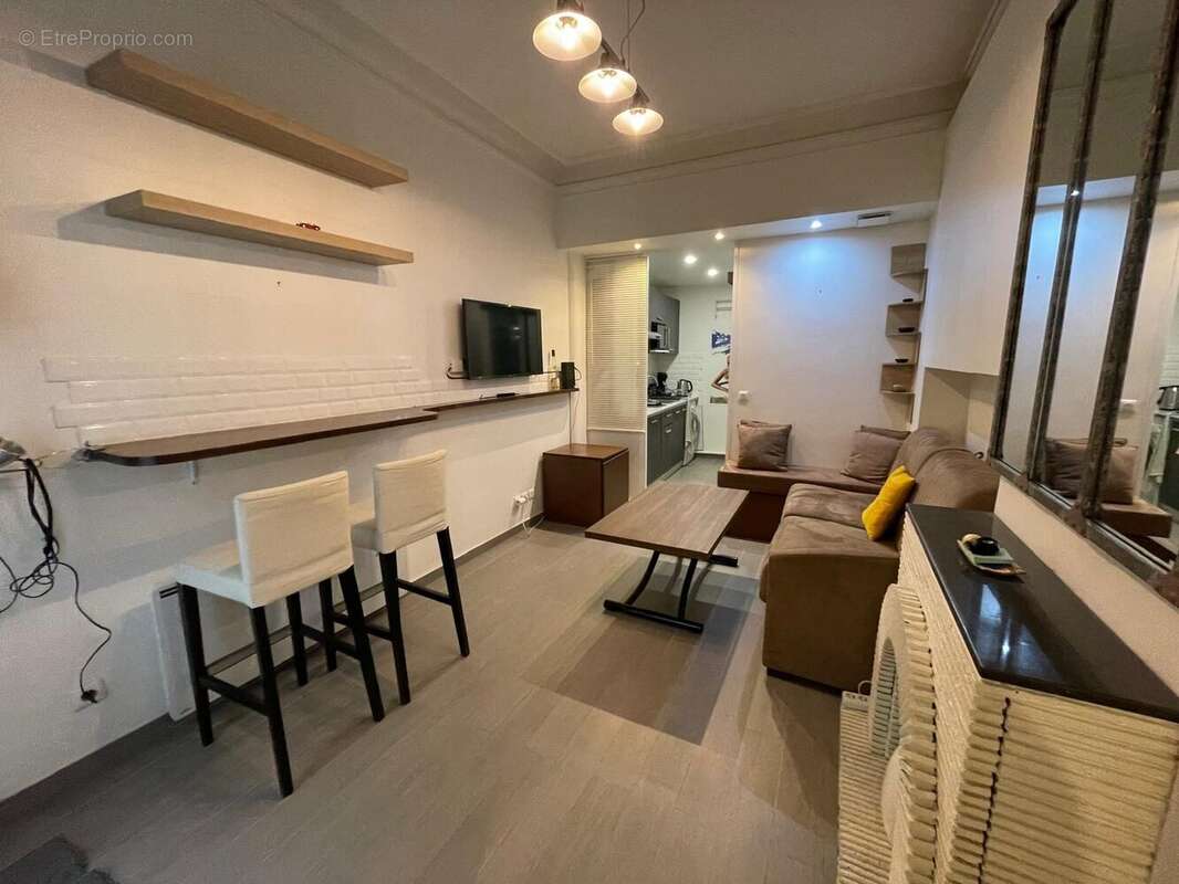 Appartement à PARIS-11E