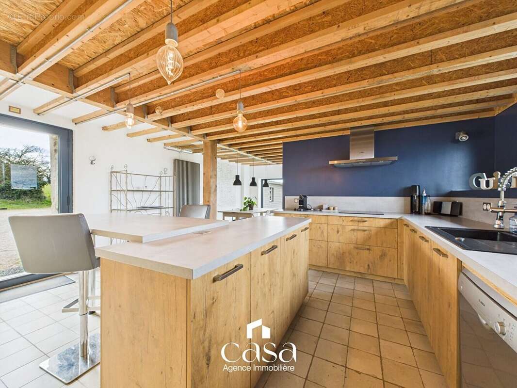 Maison à SAINT-PIERRE-DU-BU