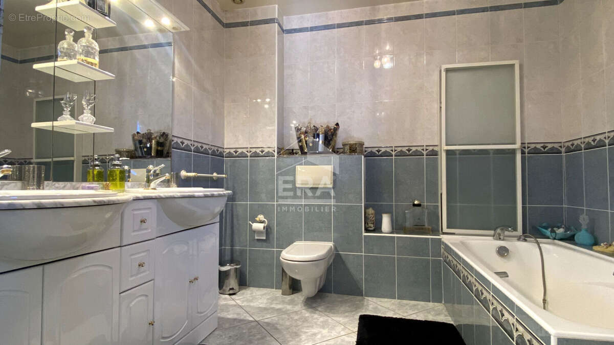 Maison à LES CLUSES