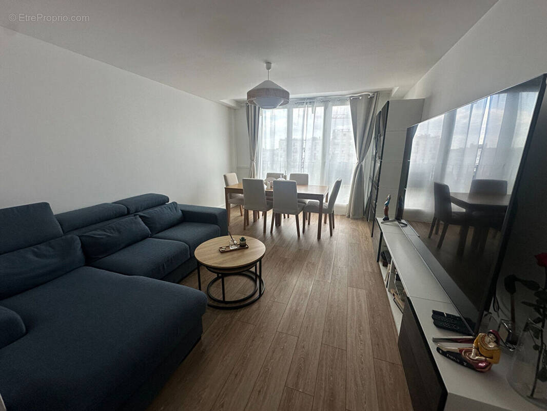 Appartement à EPINAY-SUR-SEINE