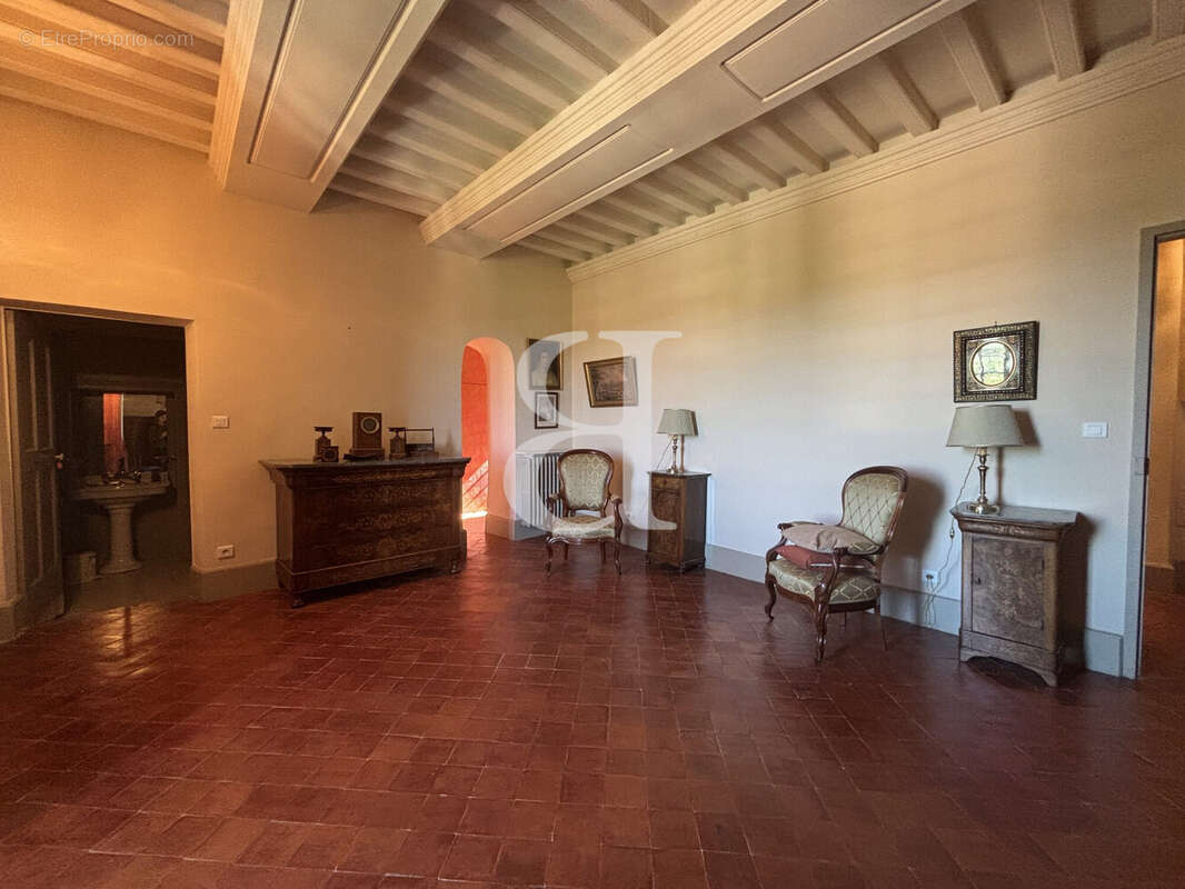 Maison 327 m² à Vaison-La-Romaine  - photo 6
