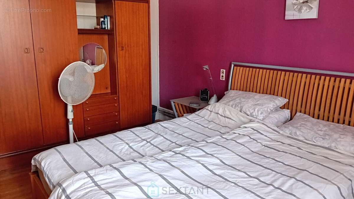 Jolie maison de village avec terrain et dépendances - photo 8
