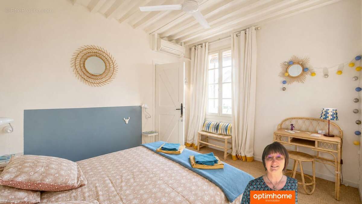 A vendre Aigues-Mortes (Gard)  - Maison intra-muros 4 chambres avec sanitaires privatifs avec patio - photo 16