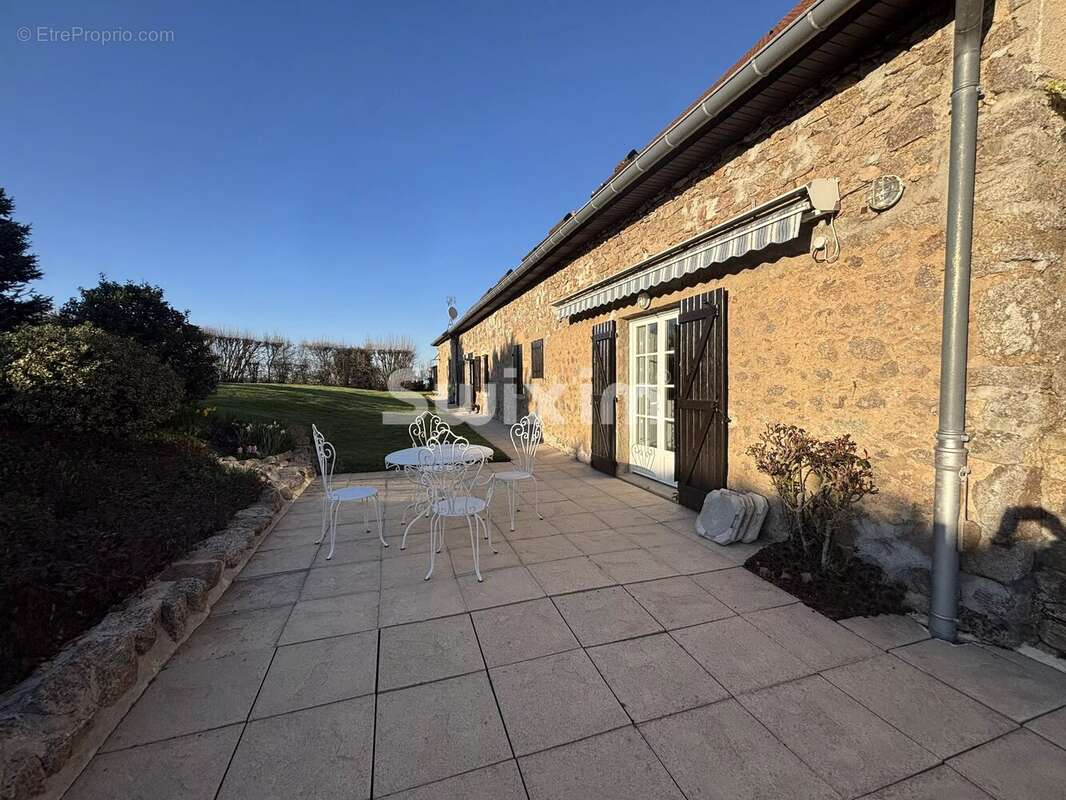 Maison à SAULIEU