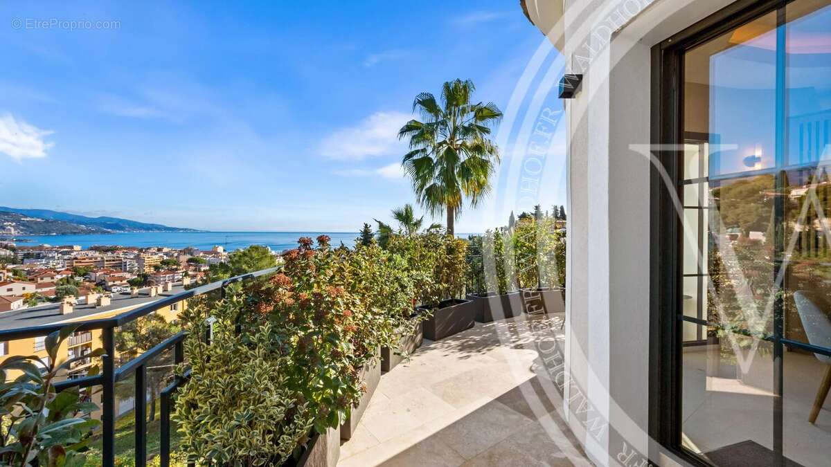 Elégante villa rénovée avec piscine - Roquebrune-Cap-Martin - photo 9