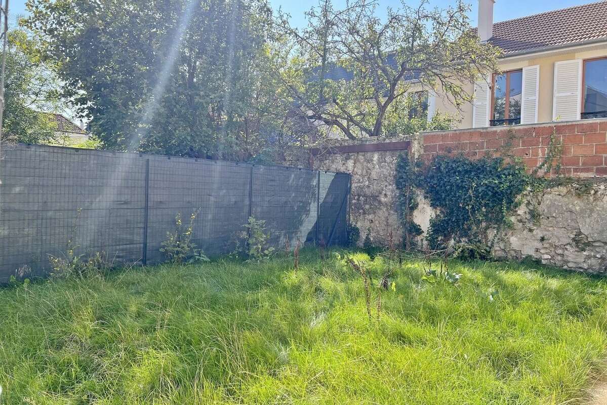 Maison à CHAMPIGNY-SUR-MARNE