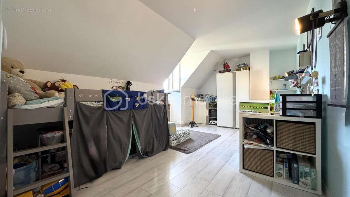 Maison à GRETZ-ARMAINVILLIERS