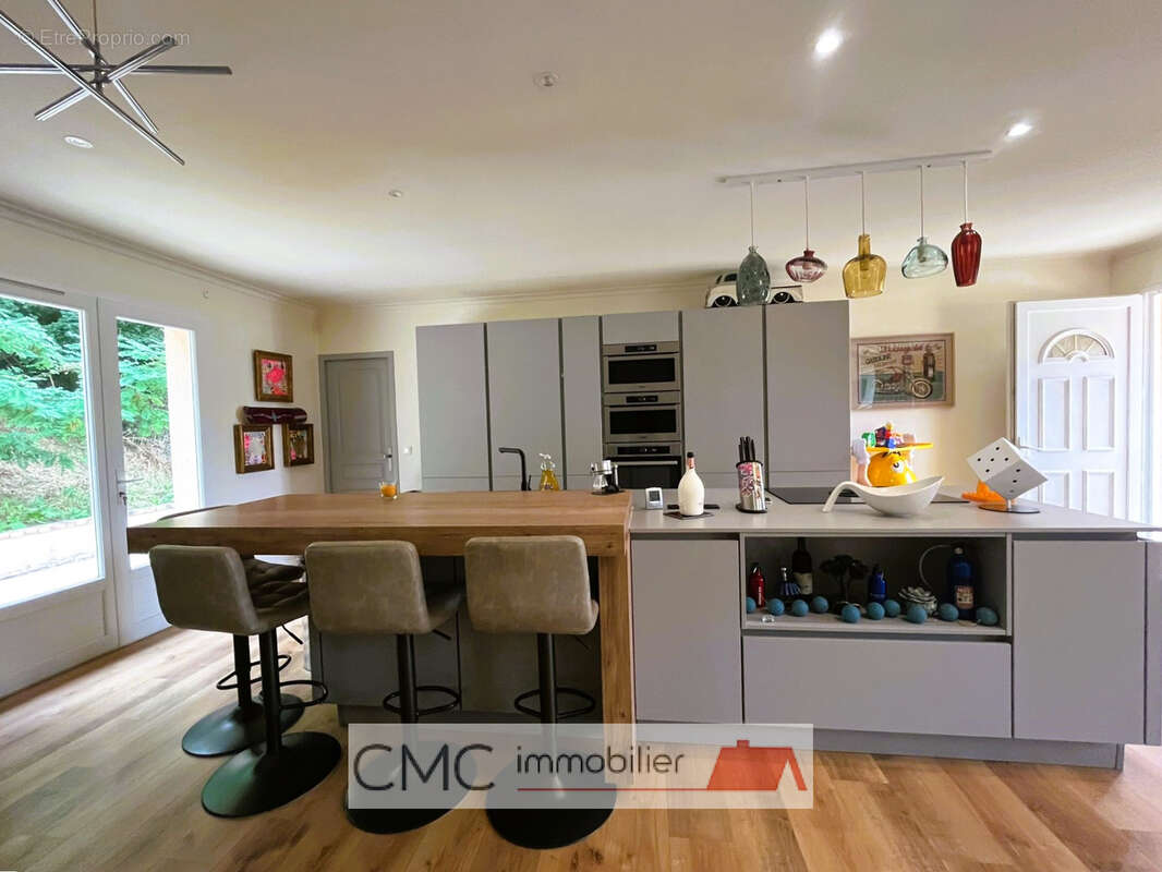 Maison 170 m² à Morancez  - photo 5
